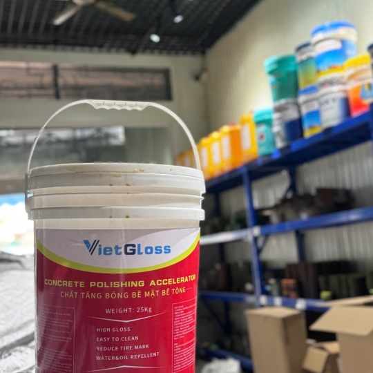 VIETGLOSS – GIẢI PHÁP TĂNG BÓNG BỀ MẶT BÊ TÔNG TỪ KHANG PHÚC